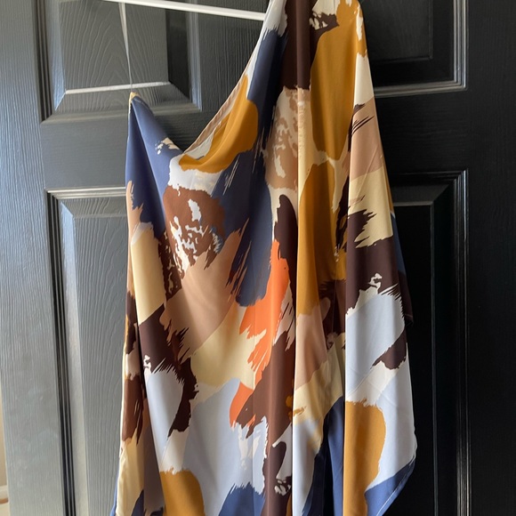 Sexy One Shoulder Dress - Picture 2 of 2